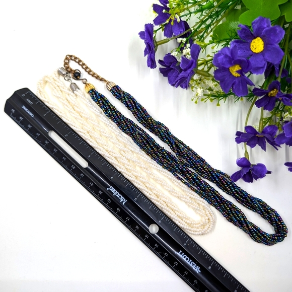 Lot of Two Handmade Beaded Multi Strand Vintage Necklaces - Picture 4 of 4